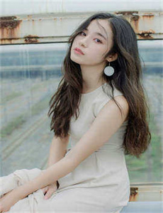 《91热久久免费精品99》