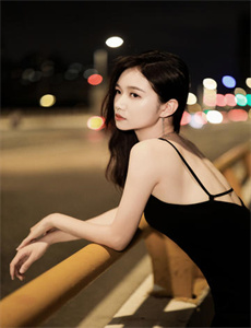 《乌鸦小姐与蜥蜴先生电视剧免费版》