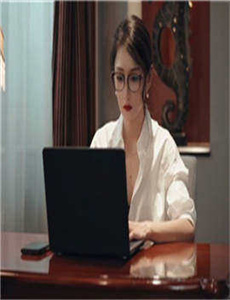 《国产高清中文版HD中字》