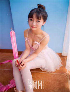 《少妇交换做爰4》