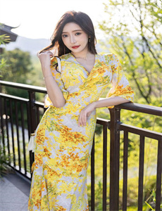 《男生把自己肌肌放进女生的肌肌里视频》